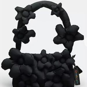 Coachtopia Loop Shoulder - Floral Applique - Black - NWOT